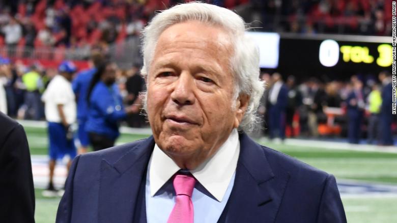 Robert Kraft headshot