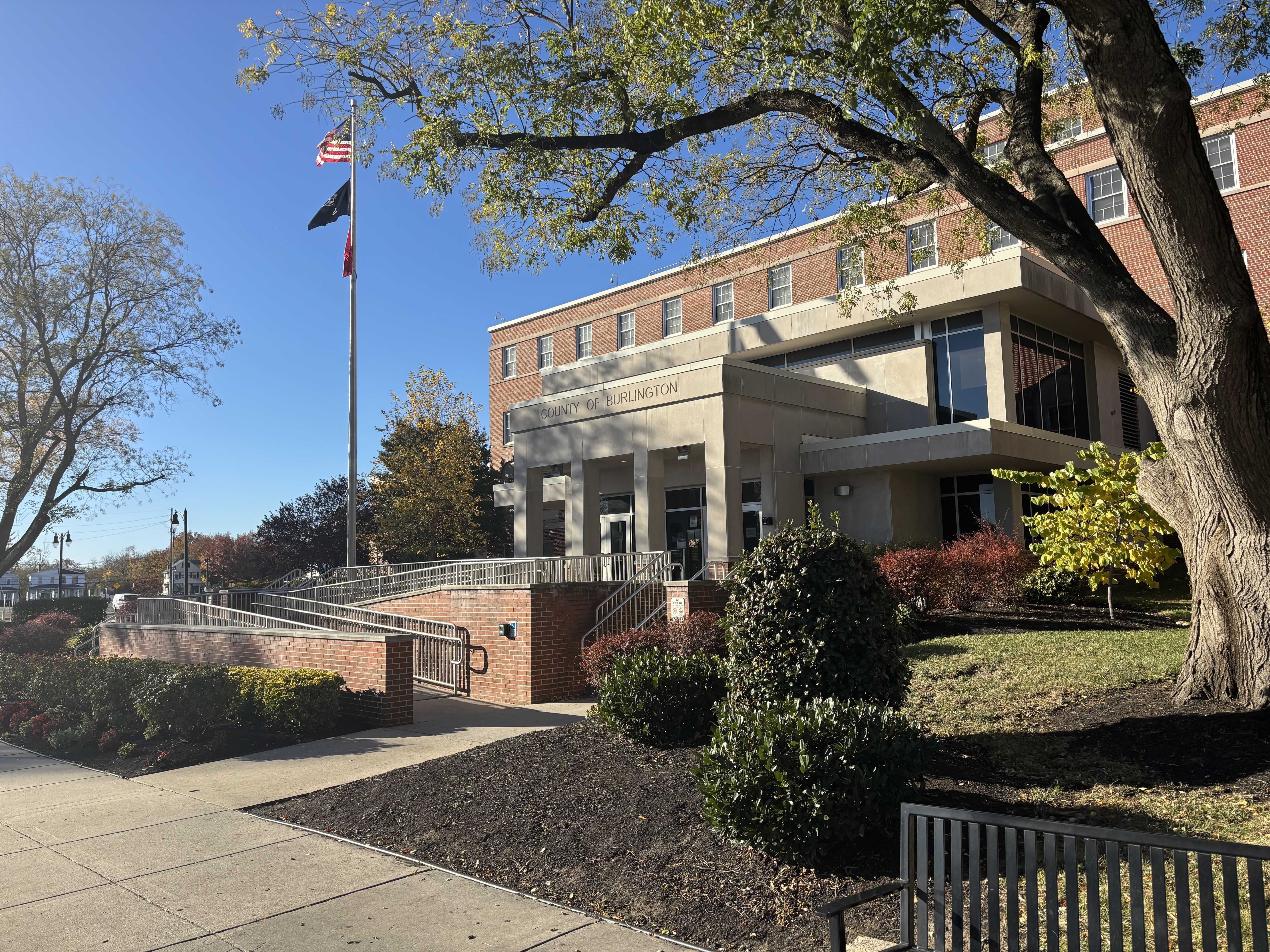 image of the burlington county courthouse in burlington county new jersey